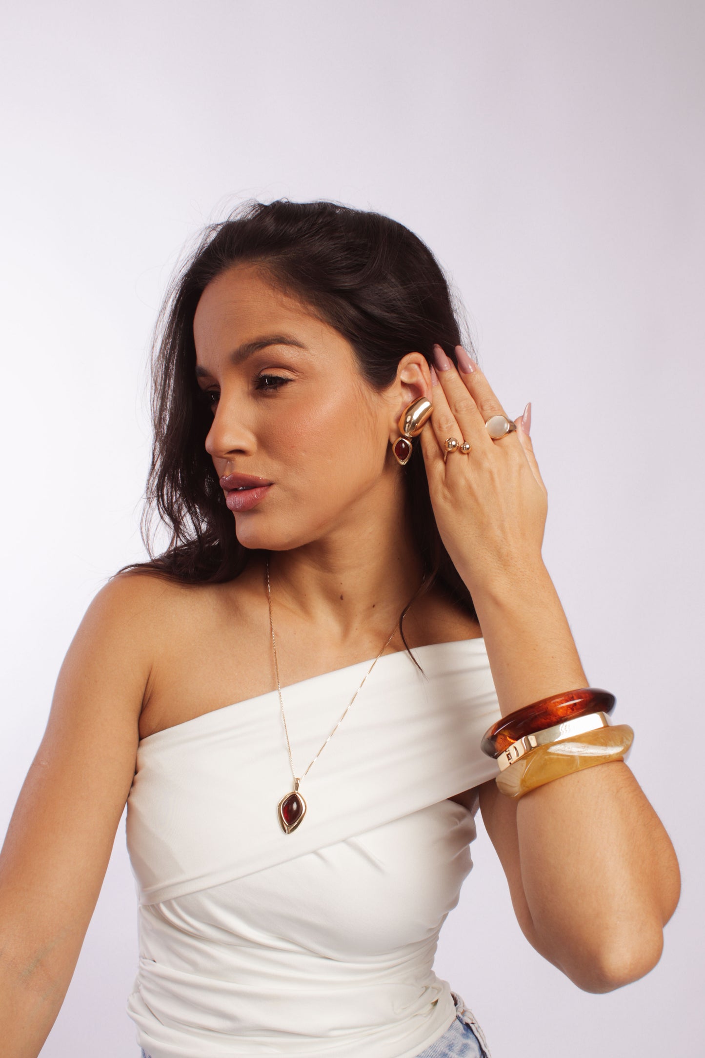 Brinco Escultura Âmbar